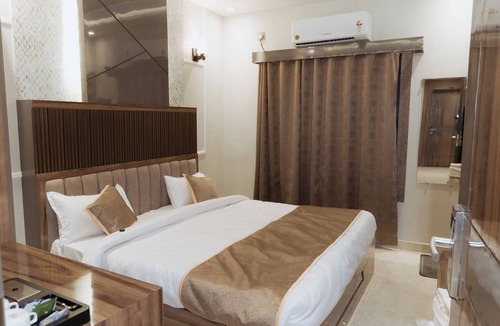 Allahabad Hotel | HOTEL STAR DELIGHT