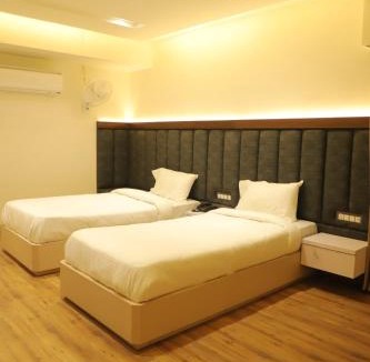 Jaipur Hotel | Hotel Surbhi palace