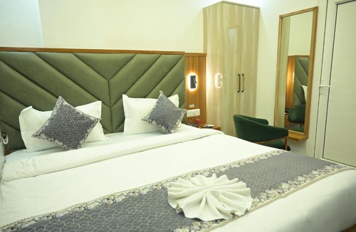 Danapur Hotel | Hotel Surya Inn