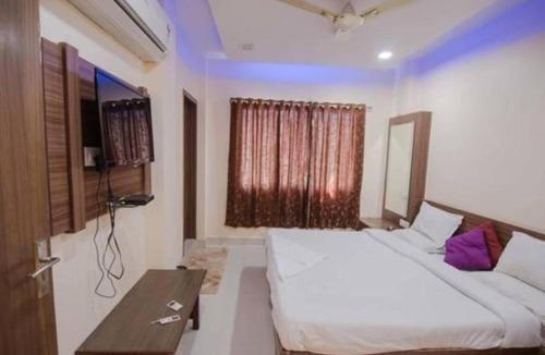Satna Hotel | Hotel Swarat