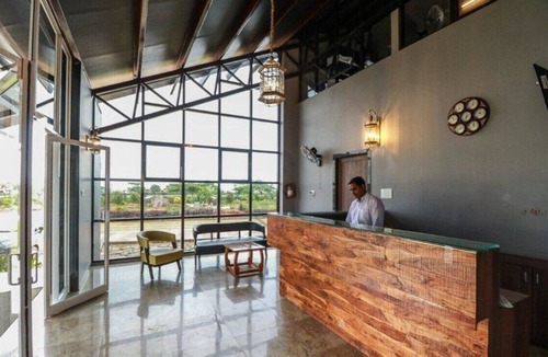 Hubli Hotel | Hotel The Cult
