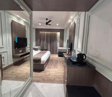 Khattalwada Hotel | Hotel The Grand Mirage