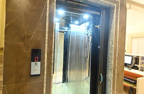 Varanasi Hotel | Hotel The Peace
