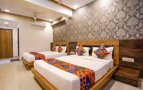 Vrindavan House | Hotel The Silver Inn RD