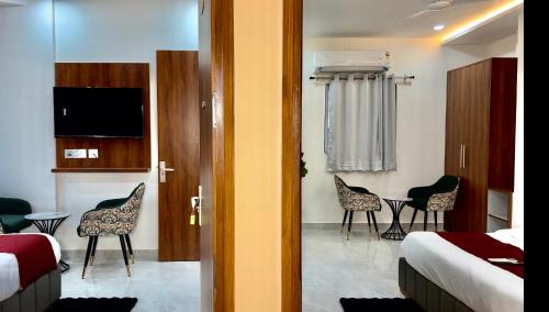 Rishikesh Hotel | Hotel The Tusk
