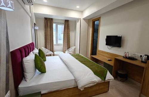 Varanasi Hotel | Hotel Utsav Grand