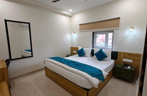 Varanasi Hotel | Hotel Utsav Grand