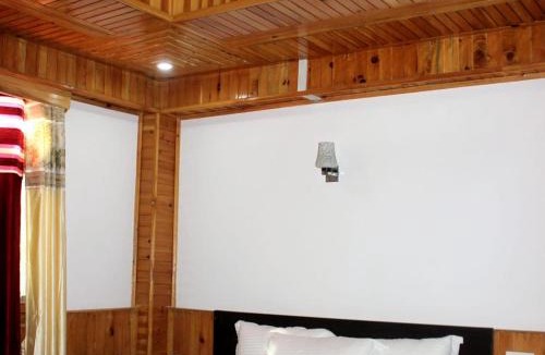 Batseri Hotel | Hotel Uttarayan