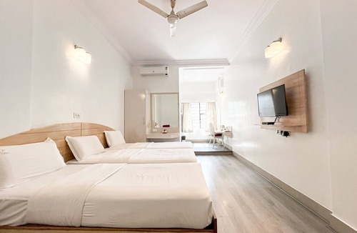 Bangalore City Center Hotel | Hotel Vellara