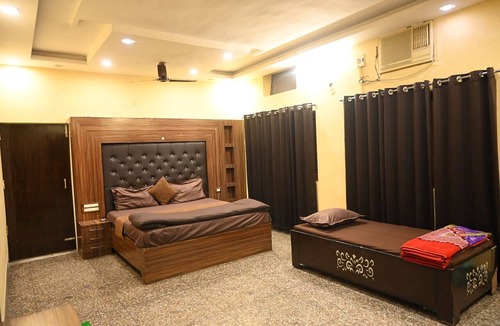 Auli Hotel | Hotel Vills - Stay in Luxury Guest House