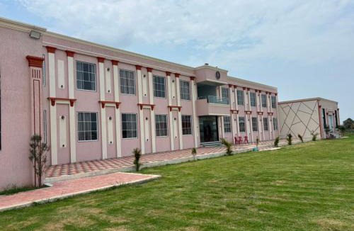 Bareli Hotel | Hotel VR Palace