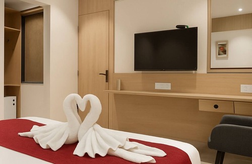 Varanasi Hotel | Hotel Vyom Residency