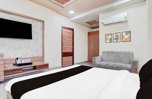 Ahmedabad Hotel | Hotel Yuvraj