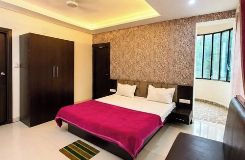 Indore Hotel | HR Resort And Hotel