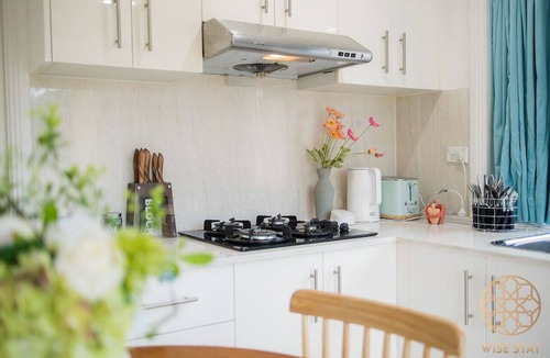 Hurstville House | Hurstville 2Br Granny flat near Shopping & Train