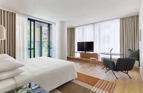 Melbourne Central Business District Hotel | Hyatt Centric Melbourne