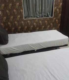 Dehradun Hotel | ISBT DEHRADUN HOTEL RB PARADiSE