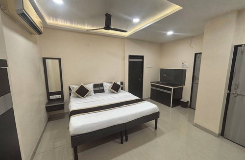 Indore Hotel | Jai Ambe Hotel