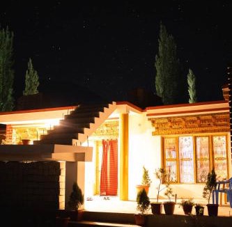 Hunder House | JAMSHED RESIDENCY
