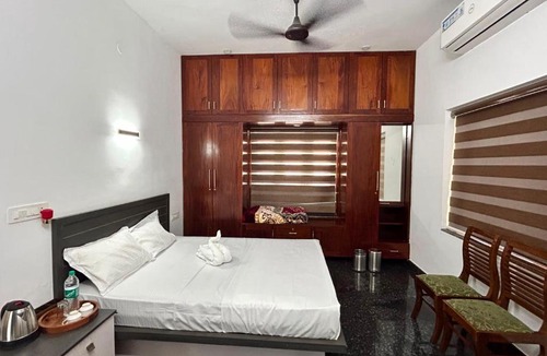 Kumbalam House | JAN Homes