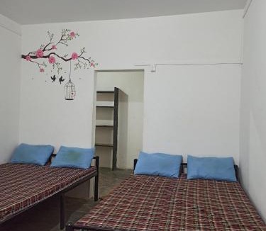 Jejuri Hotel | Jay malhar bhaktniwas & lodging