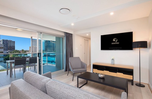 Toowong Hotel | Jephson Hotel & Apartments