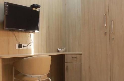 Perungudi Hotel | JFIVE RESIDENCY