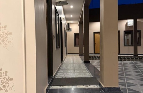 Village Hokra Hotel | JSR Palace