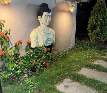Ujjain Villa | Kanakdhara farmhouse