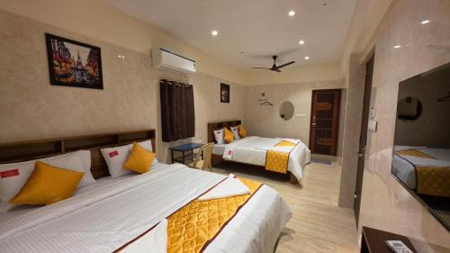 Enathur Hotel | Kanchi Crown Residency