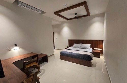 Perumbaikad Hotel | KARIPPALS INN
