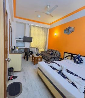 Shirdi Hotel | KDM Hotel Sai Geeta Shirdi a walk away from Saibaba Temple