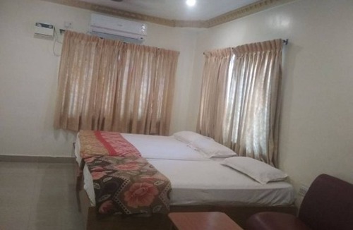 Tenkasi Hotel | Krishna Tourist Home