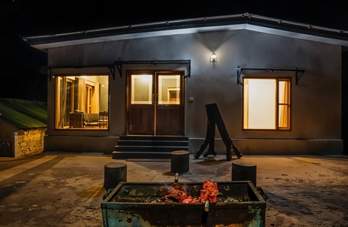 Bullawala Cottage | Kuriyana Stay 2BR A Secluded Heaven by Homeyhuts