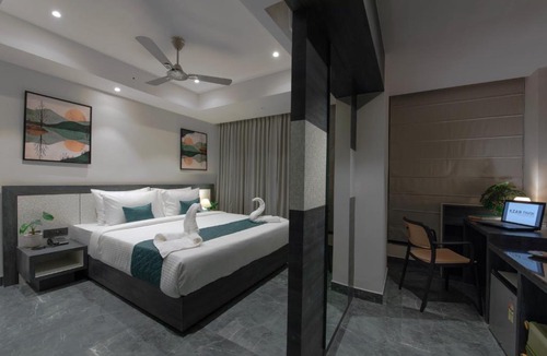 Taltala Hotel | Kzar Park