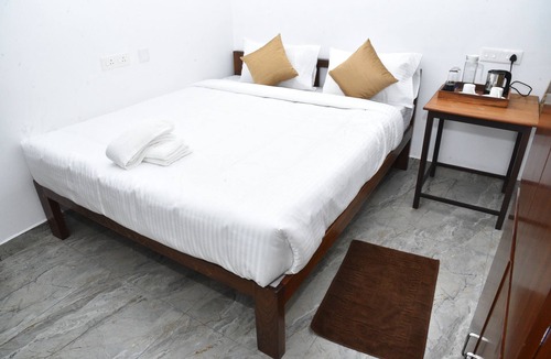 Kalapettai Hotel | La Maison Mira