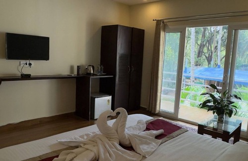 Morjim Hotel | La Volga by season Resort Inn
