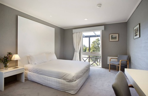 Limonite Hotel | Lancemore Macedon Ranges