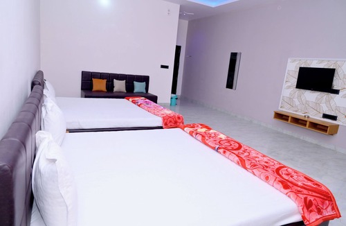 Manawar Hotel | Laxminarayan Hotel