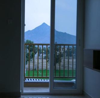 Tiruvannamalai Hotel | Leaf Hotel