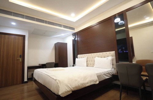 RR Nagar Hotel | Legacy Square