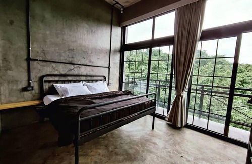 Karjat Villa | Leisurely Béton Brut, Karjat