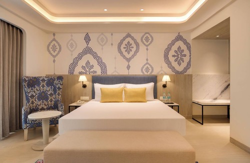 Bharuch Hotel | Lemon Tree Hotel, Bharuch