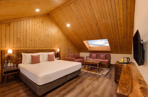 Kumarhatti Hotel | Lemon Tree Hotel Kasauli