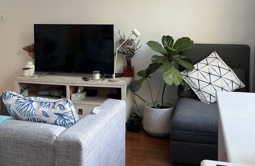 Dee Why Apartment | Light filled apartment close to the beach and transport