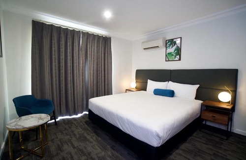 Bathurst Apartment | Littomore Suites Bathurst