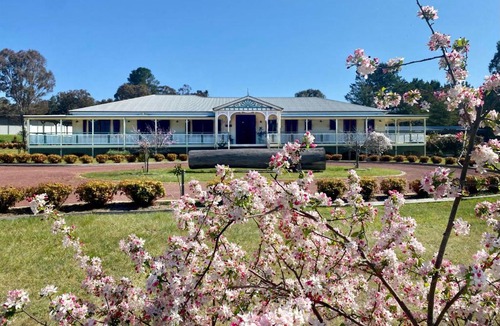 Stanthorpe Bed & Breakfast | Loggers Rest B&B