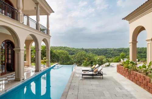 Morjim Villa | LohonoStays Sacri Borod Hill 7