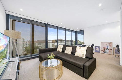 Mortlake Apartment | Lovely 2 bedroom APT in Mortlake