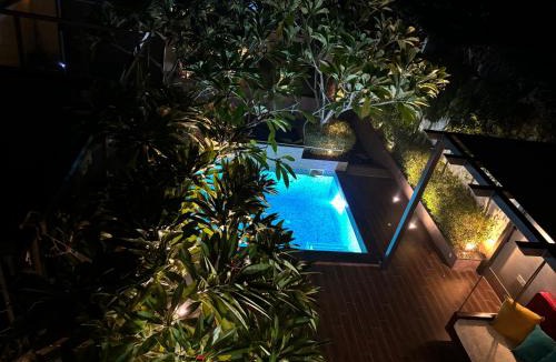 Varanasi Villa | Lumbini
